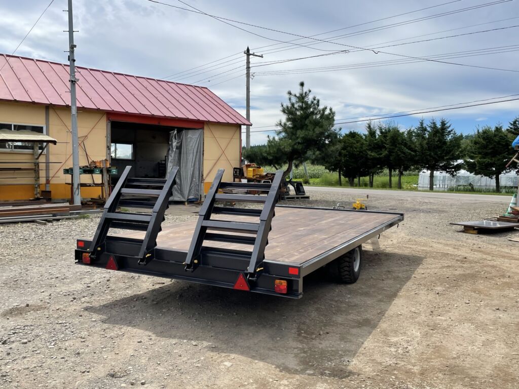 コンバイントレーラー